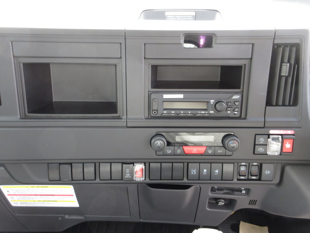 いすゞ エルフ  平ボディ 2TG-NPR88AC R5｜画像14