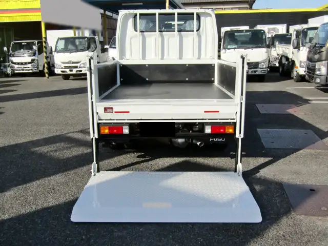 三菱 キャンター  平ボディ 2RG-FBA20 R6｜画像5