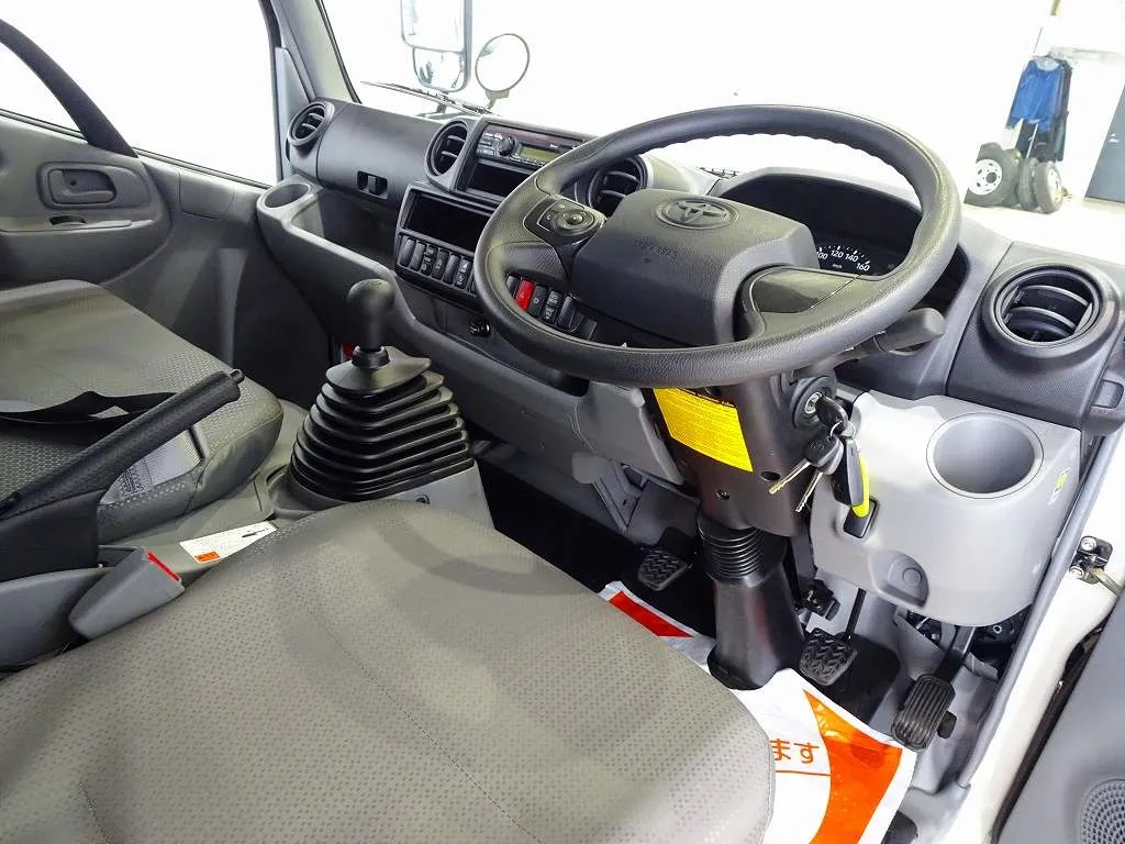 トヨタ ダイナ  平ボディ 2KG-XZU605 R7｜画像10