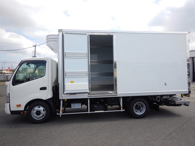 日野 デュトロ  冷凍冷蔵 2KG-XZU712M R6｜画像6