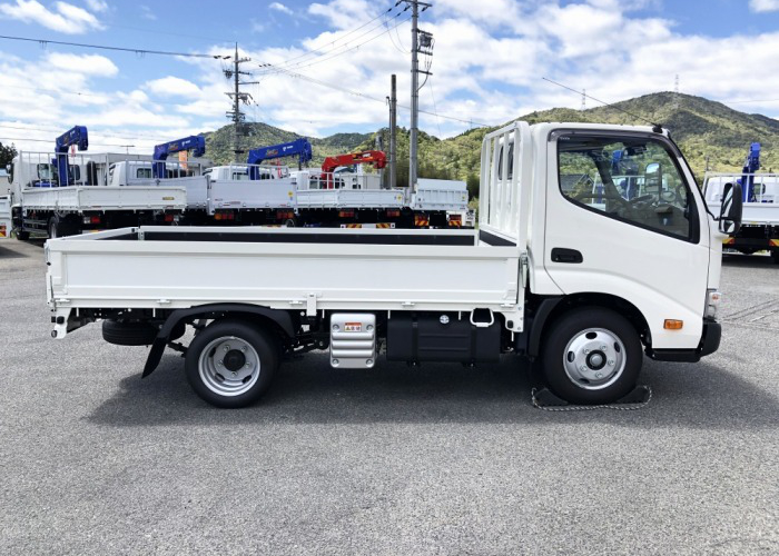 トヨタ ダイナ  平ボディ 2KG-XZC605 R7｜画像3