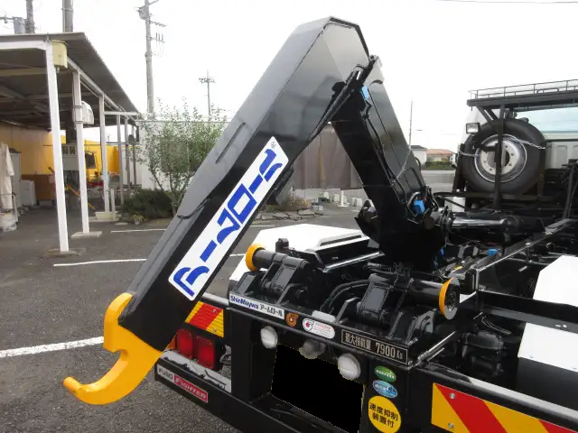 三菱 ファイター  アームロール 2KG-FK62FZ R6｜画像9