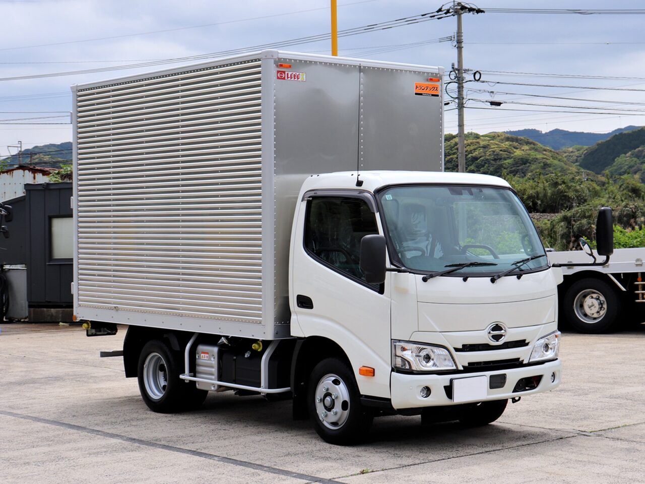 日野 デュトロ  アルミバン 2KG-XZC605M R6｜画像2