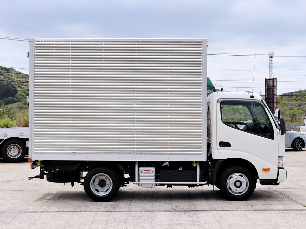 日野 デュトロ  アルミバン 2KG-XZC605M R6｜画像3