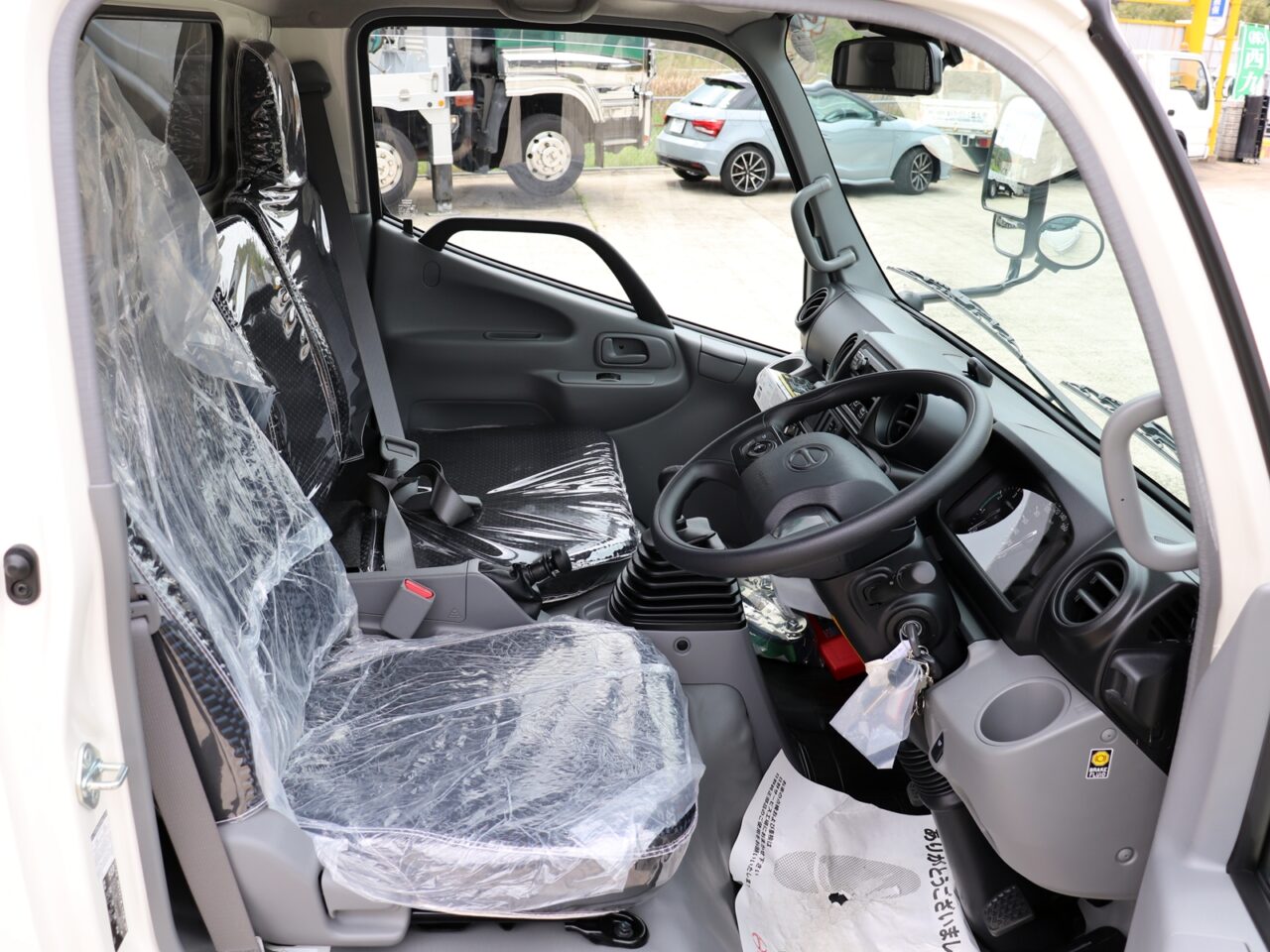 日野 デュトロ  アルミバン 2KG-XZC605M R6｜画像9