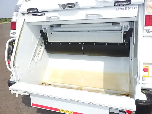三菱 キャンター  パッカー車(塵芥車) 2RG-FEAV0 R6｜画像5