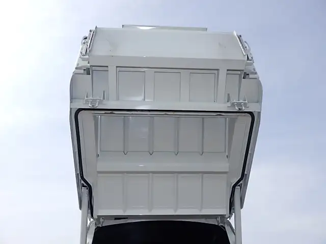 三菱 キャンター  パッカー車(塵芥車) 2RG-FEAV0 R6｜画像7
