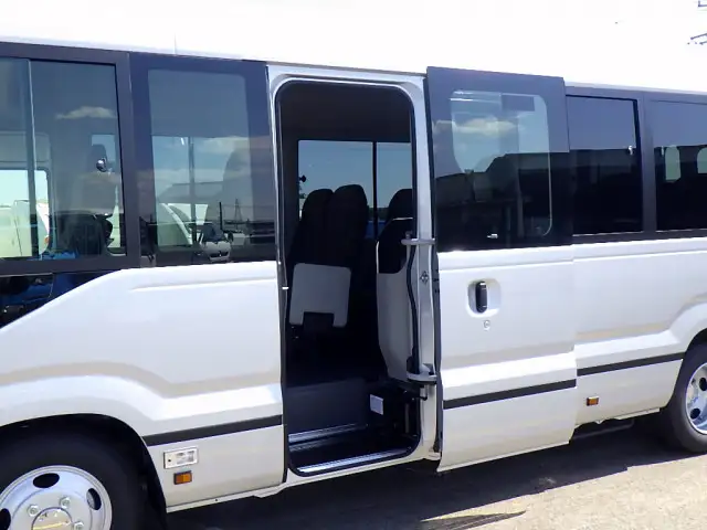 トヨタ コースター  バス 2KG-GDB70 R7｜画像7