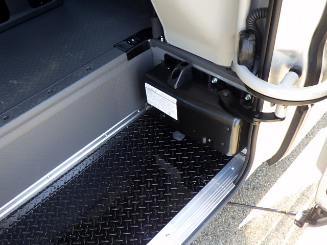トヨタ コースター  バス 2KG-GDB70 R7｜画像8