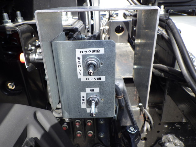 日野 プロフィア  車両重機運搬 2DG-FW1AHC R6｜画像9