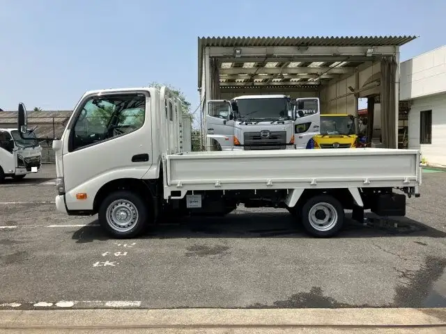 トヨタ ダイナ  平ボディ 3BF-TRY230 R7｜画像5