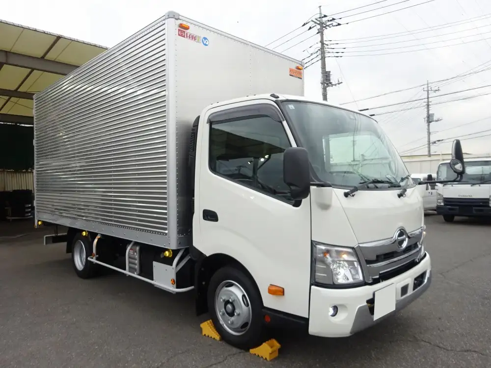 日野 デュトロ  アルミバン 2KG-XZU710M R6｜画像3