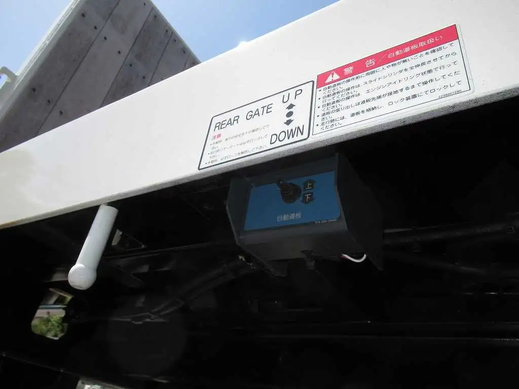 日野 プロフィア  車両重機運搬 2DG-FW1AHC R6｜画像8