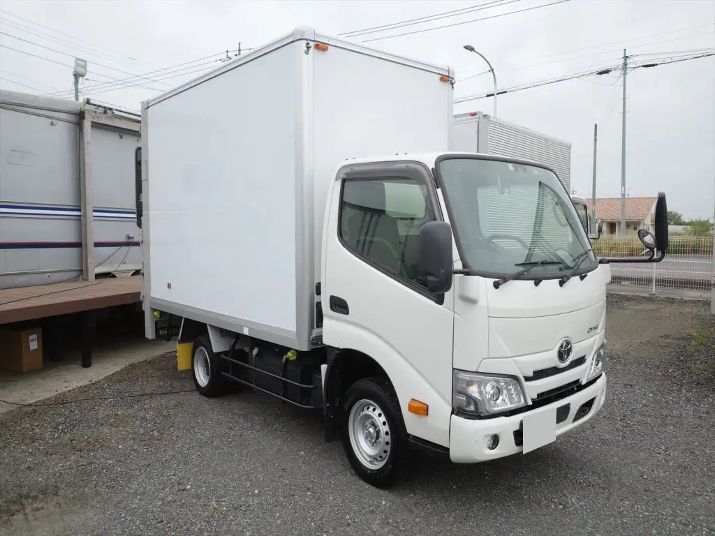 トヨタ ダイナ  アルミバン 3BF-TRY230 R5｜画像2