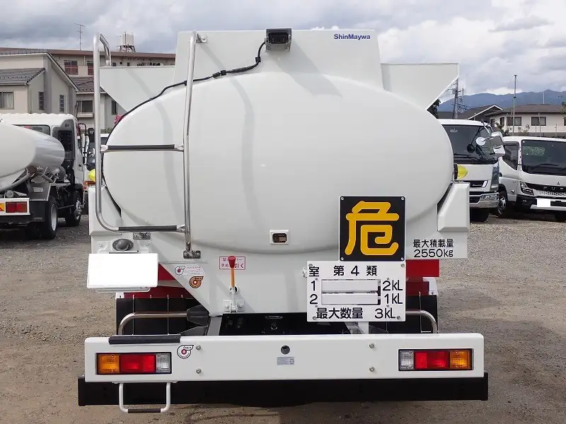 三菱 キャンター  タンク車 2RG-FEAV0 R7｜画像3