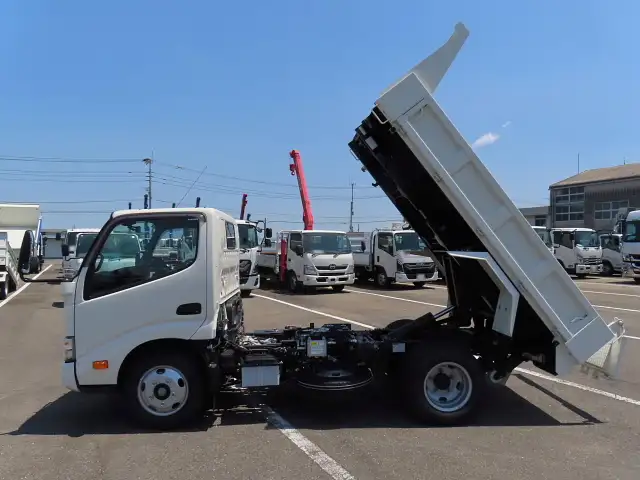 日野 デュトロ  ダンプ 2KG-XZU600T R6｜画像5