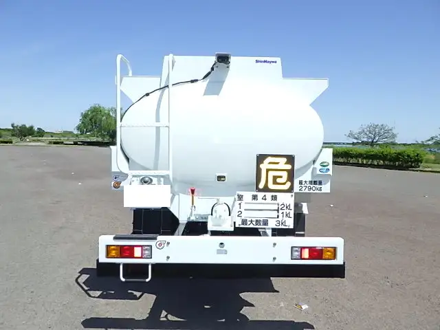 三菱 キャンター  タンク車 2RG-FEAV0 R7｜画像4