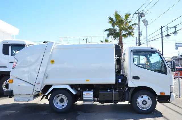 日野 デュトロ  パッカー車(塵芥車) 2RG-XZU605X R6｜画像2