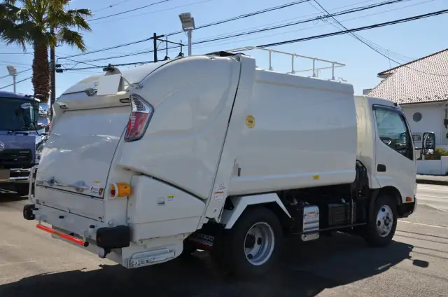 日野 デュトロ  パッカー車(塵芥車) 2RG-XZU605X R6｜画像3