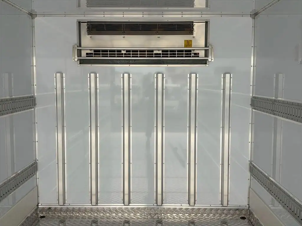 三菱 ファイター 冷凍冷蔵 2KG-FK65F R5|画像8