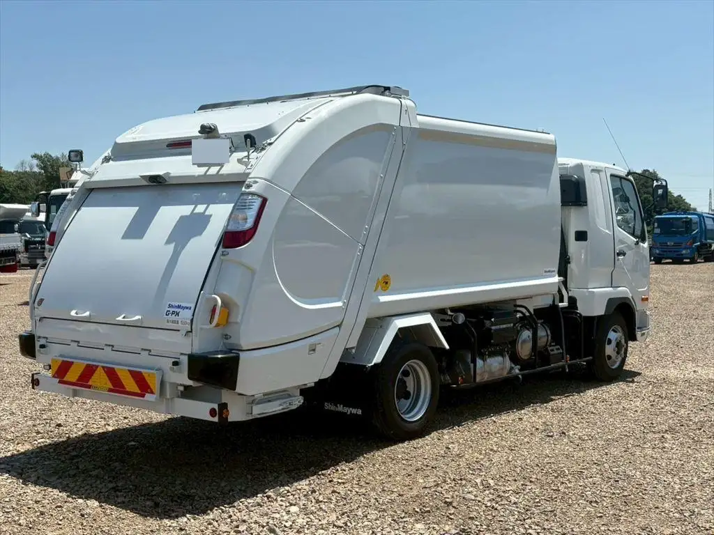 三菱 ファイター  パッカー車(塵芥車) 2KG-FK62F R7｜画像3