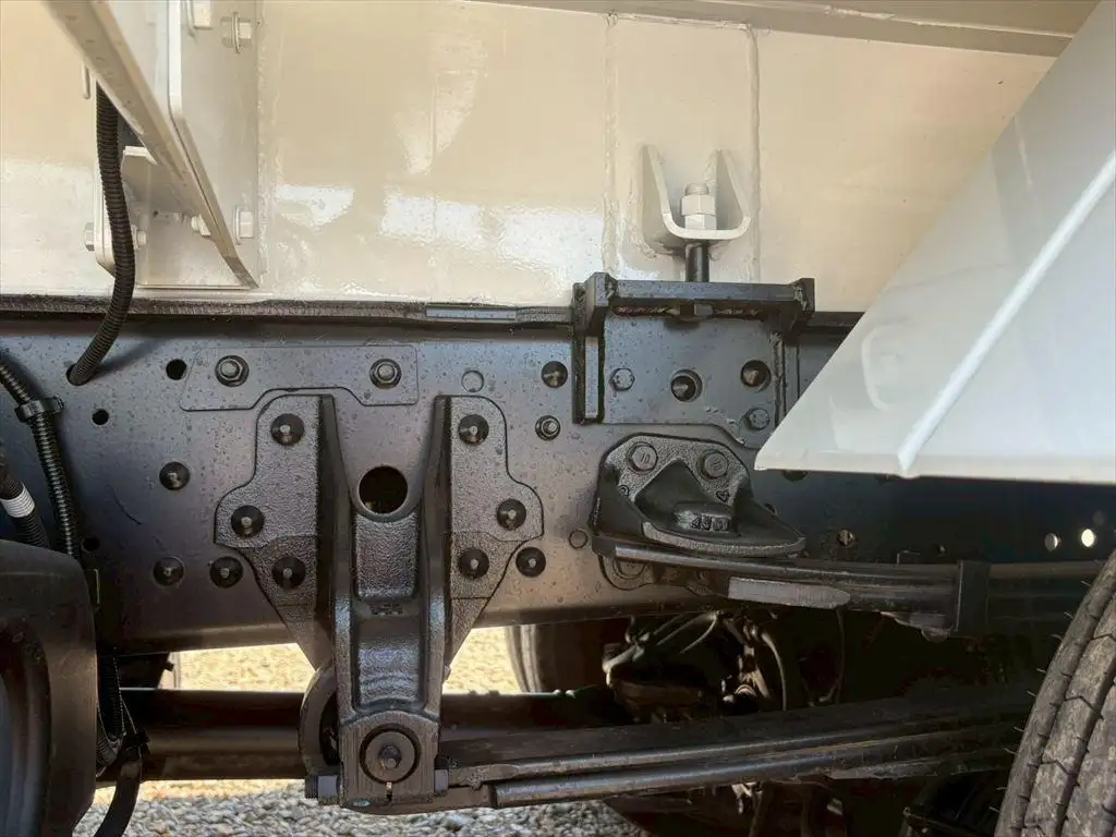 三菱 ファイター  パッカー車(塵芥車) 2KG-FK62F R7｜画像18