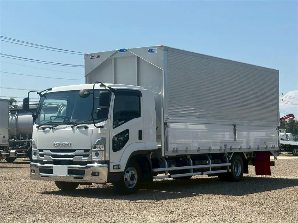 いすゞ フォワード  ウイング 2RG-FRR90T2 R5｜画像1