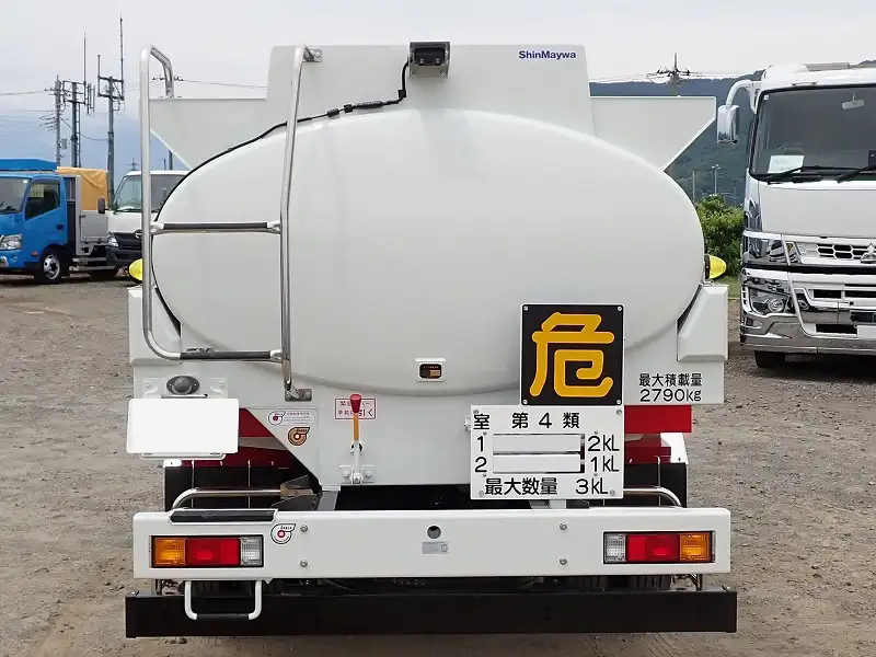 三菱 キャンター  タンク車 2RG-FGA50 R7｜画像4
