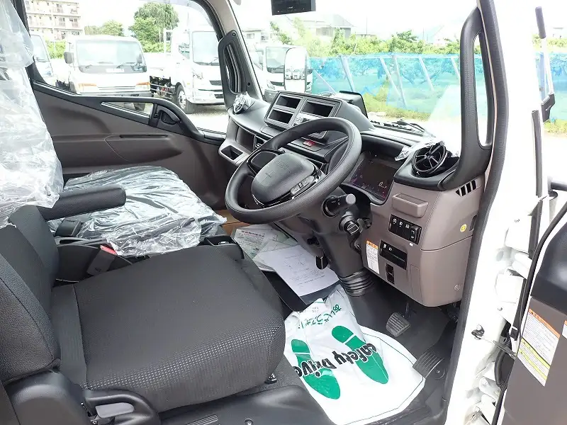 三菱 キャンター  タンク車 2RG-FGA50 R7｜画像12