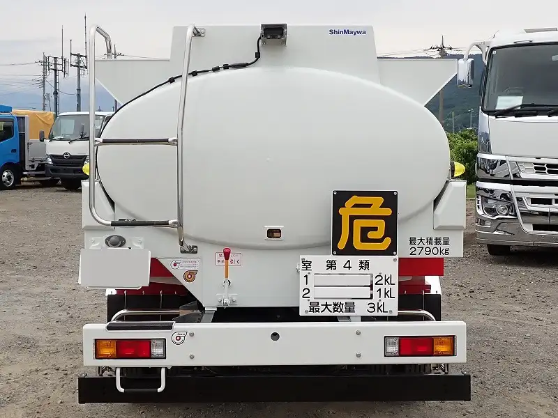 三菱 キャンター  タンク車 2RG-FGA50 R7｜画像4