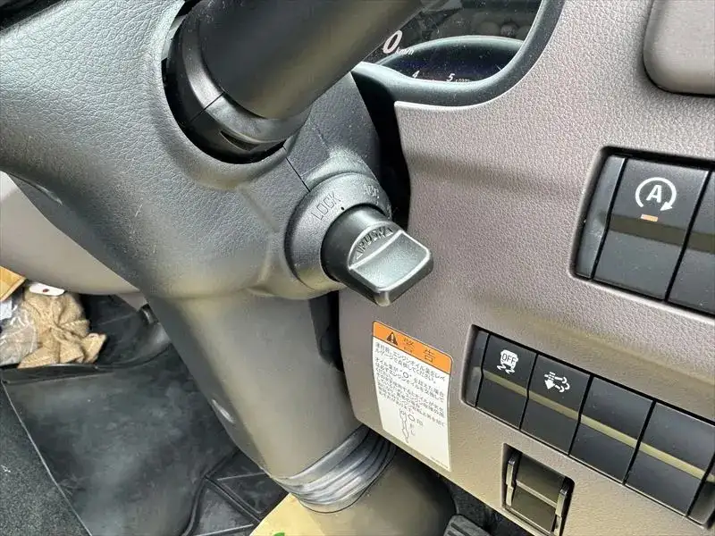 三菱 キャンター  タンク車 2RG-FEAV0 R7｜画像14