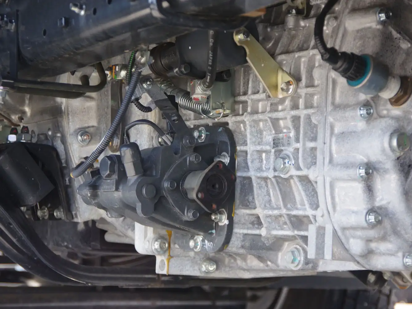 三菱 ファイター  平ボディ 2KG-FK62FZ R6｜画像15