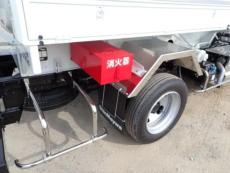 三菱 キャンター  タンク車 2RG-FGA50 R7｜画像17