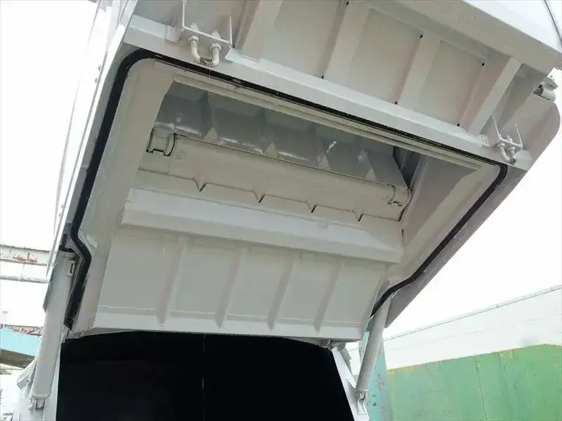 三菱 キャンター  パッカー車(塵芥車) 2RG-FEAV0 R7｜画像8