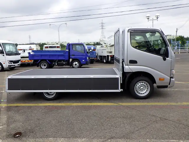 トヨタ ダイナ  平ボディ 2DG-GDY231 R6｜画像5