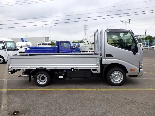 トヨタ ダイナ  平ボディ 2DG-GDY231 R6｜画像2