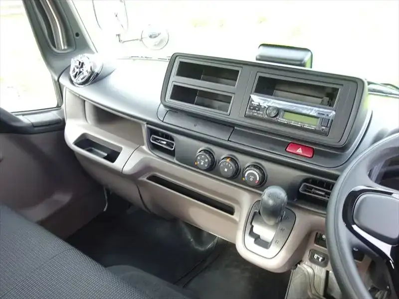 三菱 キャンター  タンク車 2RG-FGA50 R7｜画像14