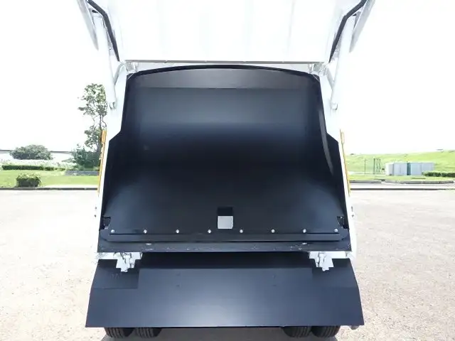 三菱 キャンター  パッカー車(塵芥車) 2RG-FEAV0 R7｜画像9