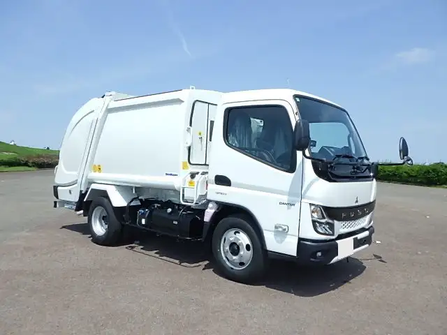 三菱 キャンター  パッカー車(塵芥車) 2RG-FEAV0 R7｜画像2