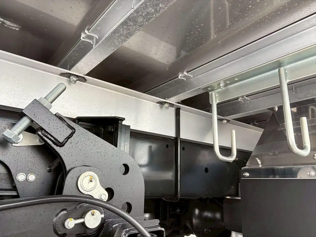 日野 レンジャー  冷凍冷蔵 2KG-FD2ABG R5｜画像18