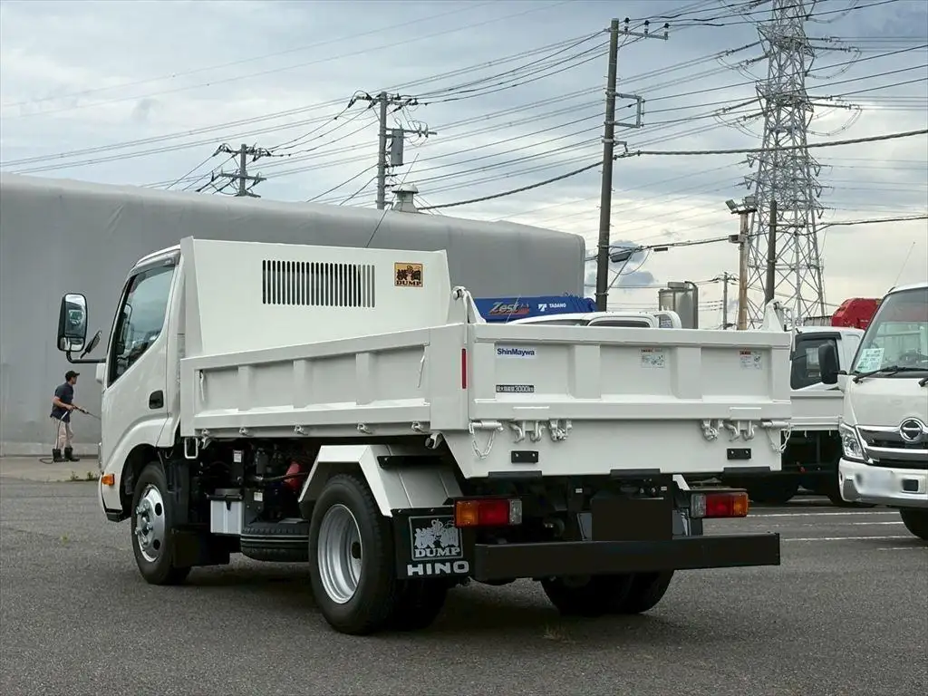 日野 デュトロ  ダンプ 2KG-XZU600T R6｜画像4