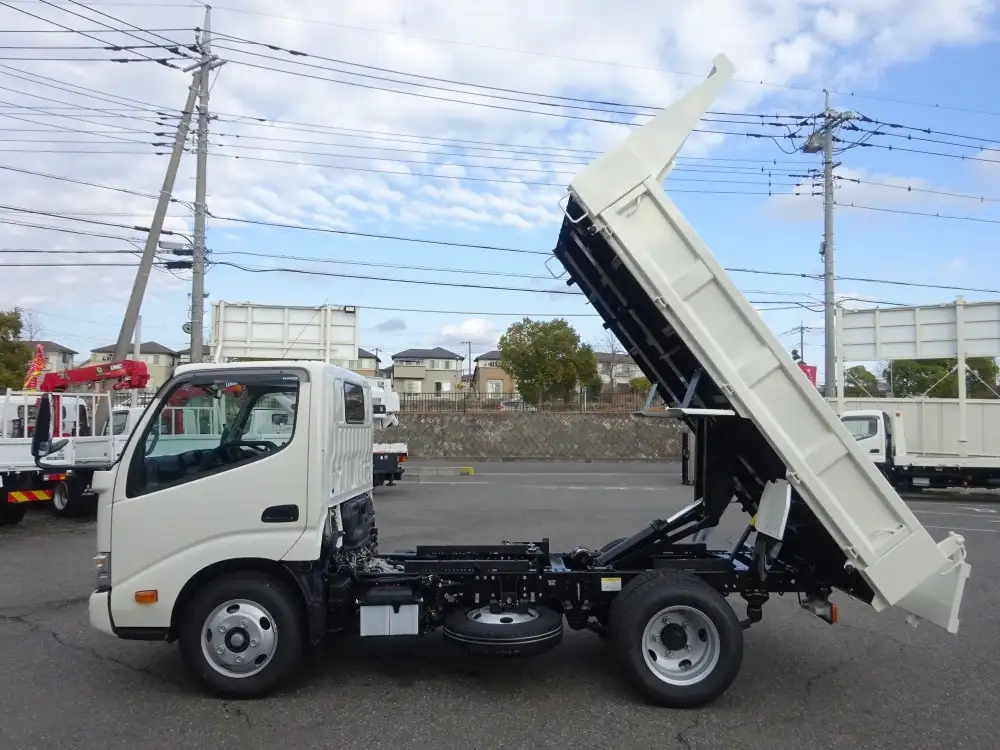 日野 デュトロ  ダンプ 2KG-XZU600T R6｜画像6