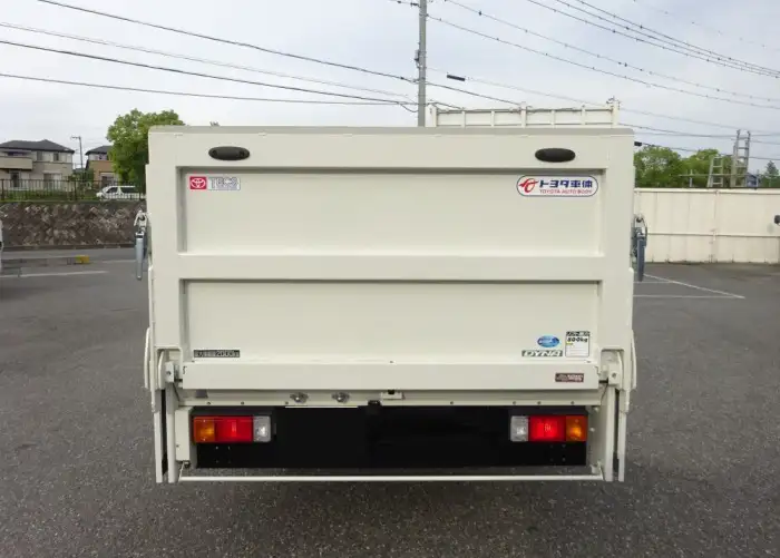 トヨタ ダイナ  平ボディ 2KG-XZU710 R6｜画像7