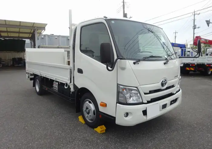トヨタ ダイナ  平ボディ 2KG-XZU710 R6｜画像3