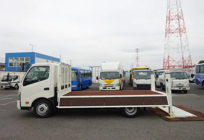 トヨタ ダイナ  平ボディ 2KG-XZU710 R6｜画像11