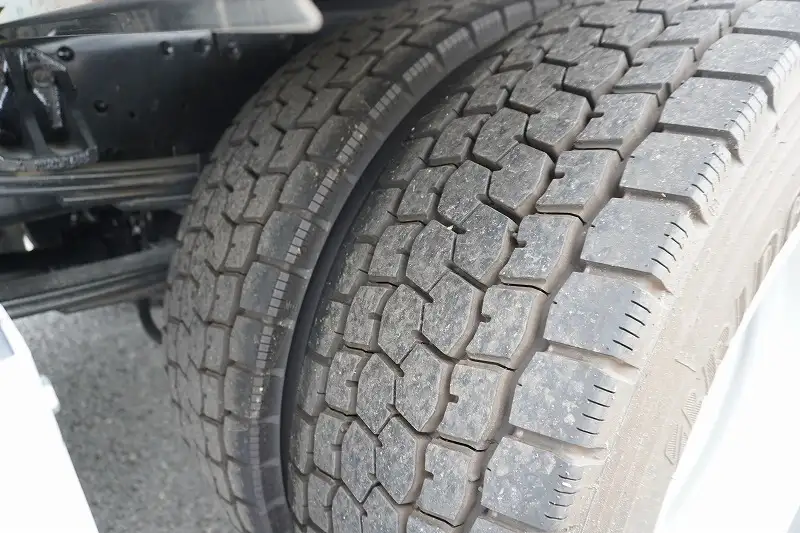 三菱 ファイター  ダンプ 2KG-FK62FZ R6｜画像20