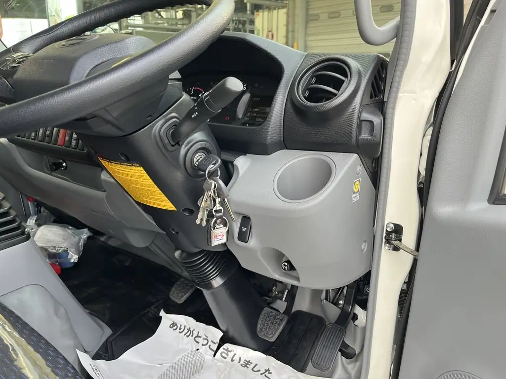 日野 デュトロ  アルミバン 2KG-XZU655M R6｜画像9