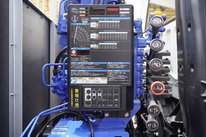 三菱 ファイター クレーン付き(ユニック) 2KG-FK62FZ R6|画像7