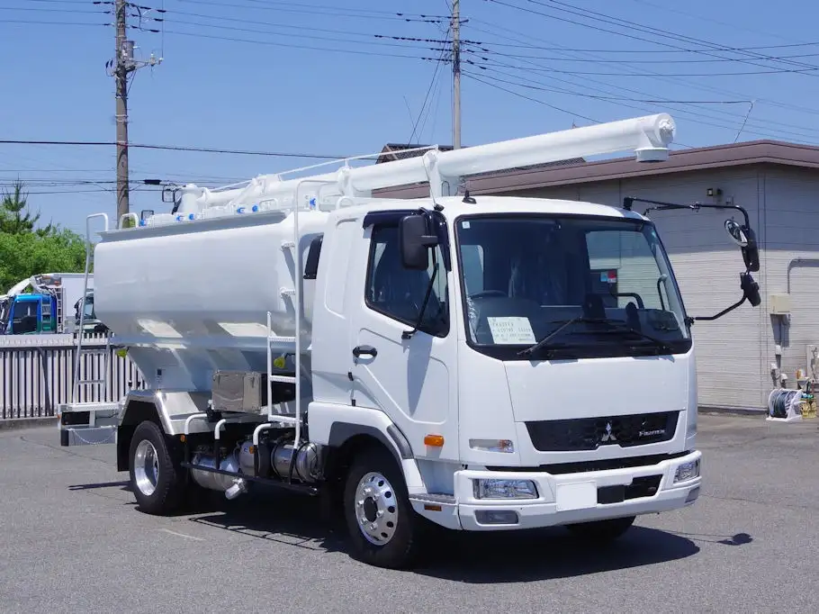 三菱 ファイター タンク車 2KG-FK62F R7|画像2
