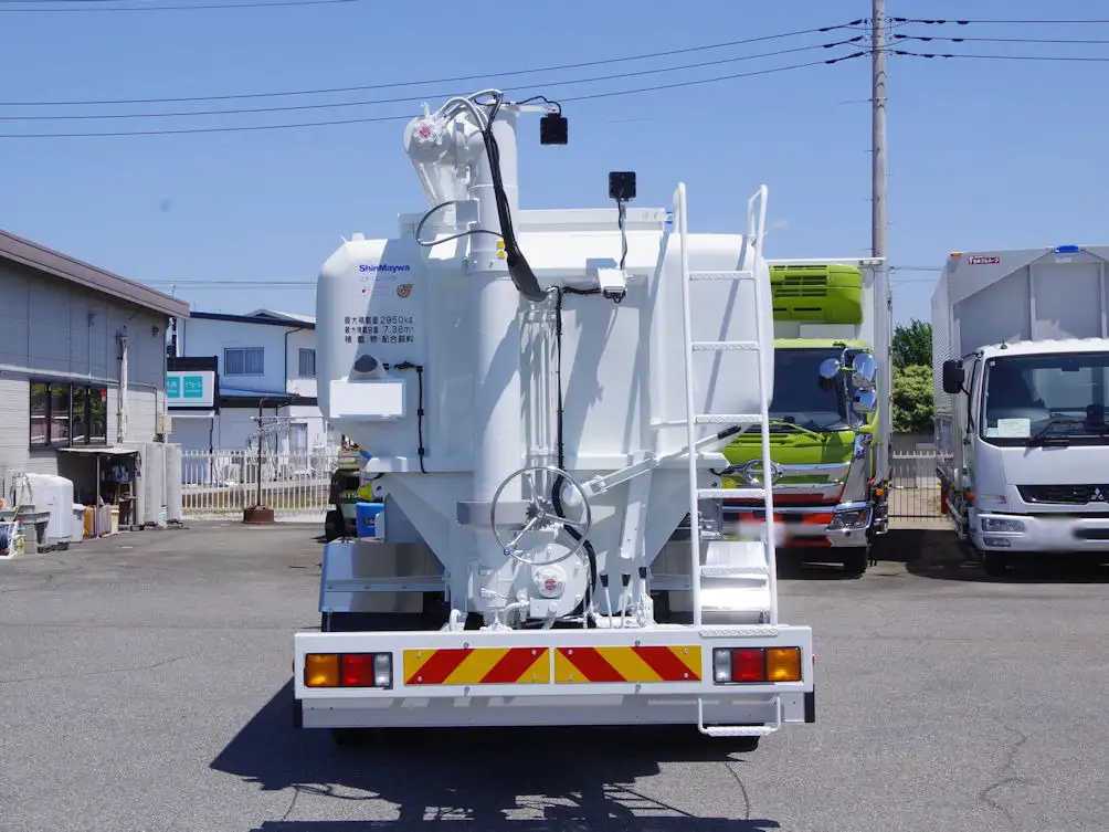 三菱 ファイター タンク車 2KG-FK62F R7|画像4
